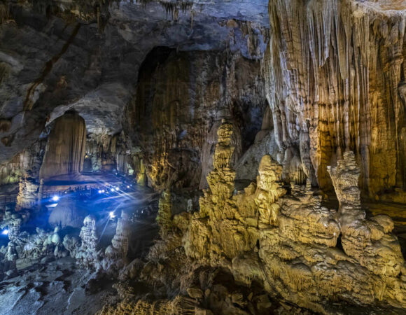 A Day Trip To Phong Nha Paradise Cave